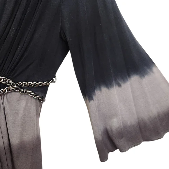 NWT Sky Black/Gray Ombre Top w/Chain Detail Sz Sm - Picture 3 of 7